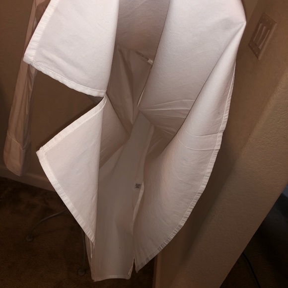 Button up - Picture 6 of 10